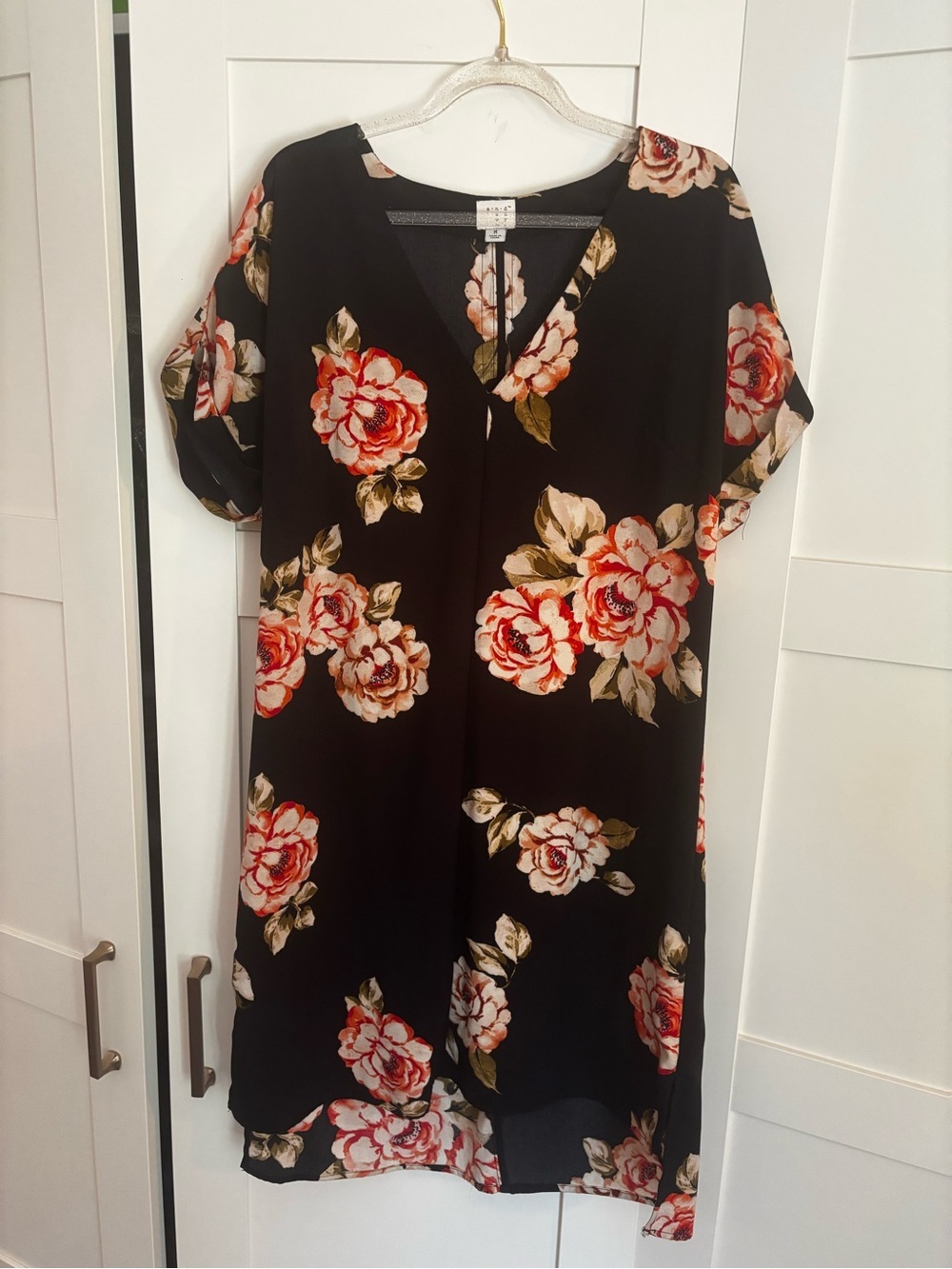 A New Day Floral Short Sleeve Mini Dress Size Medium Cocktail Casual Feminine